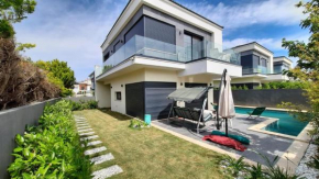 Villa ery close to sea with private pool-Merkezi konumda denize 150m özel havuzlu ev